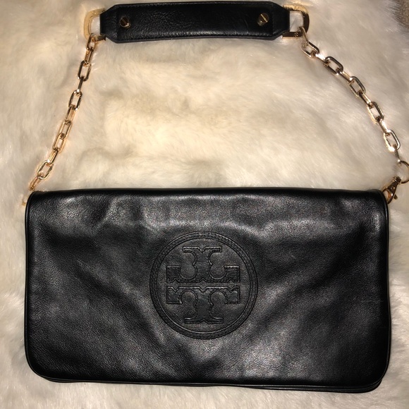 Tory Burch Handbags - Tory Burch Reva Clutch